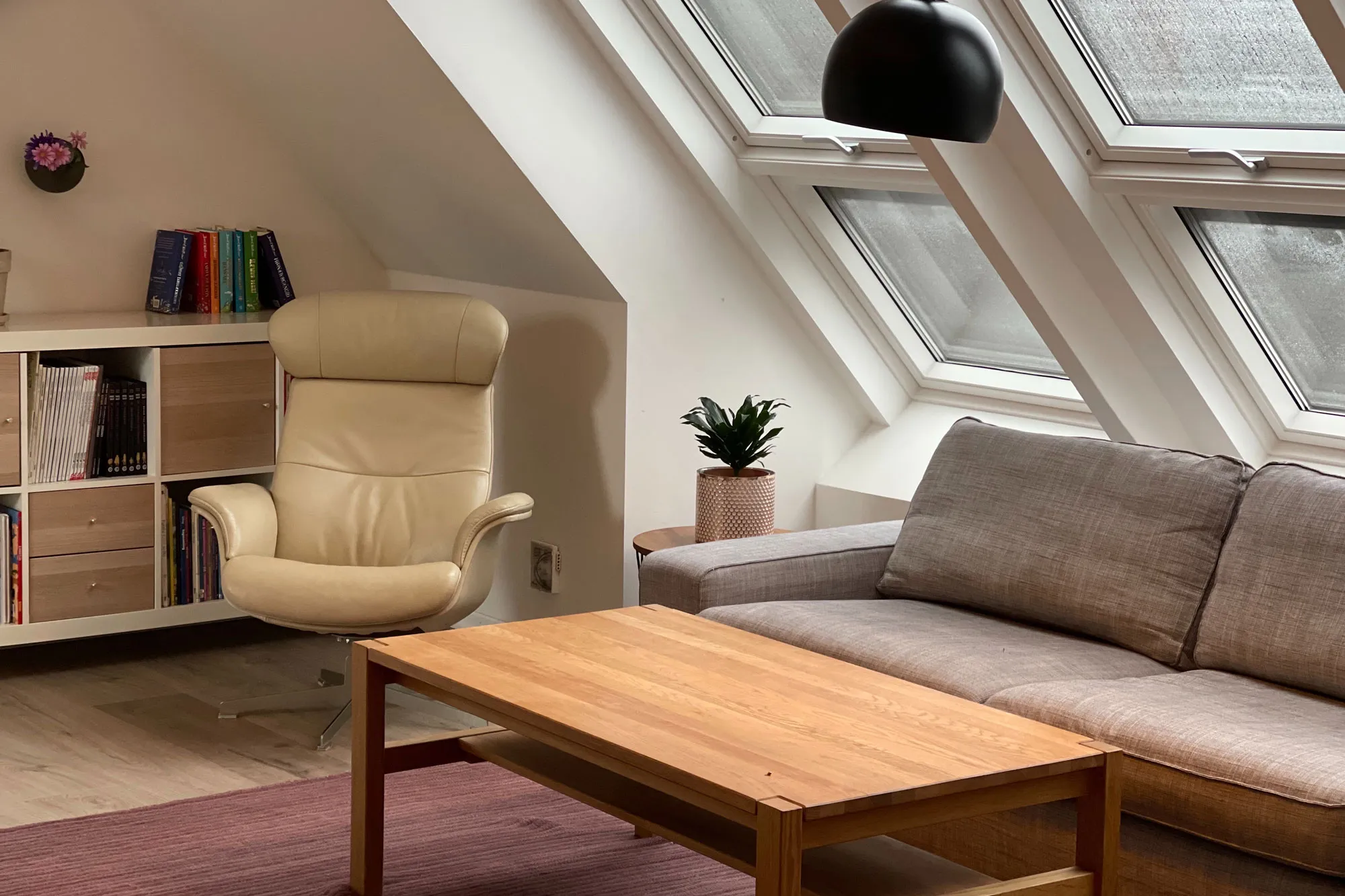 Hemstädning av Home Helper